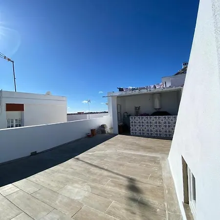 Casa Típica Con Terraza Сasa de vacaciones *